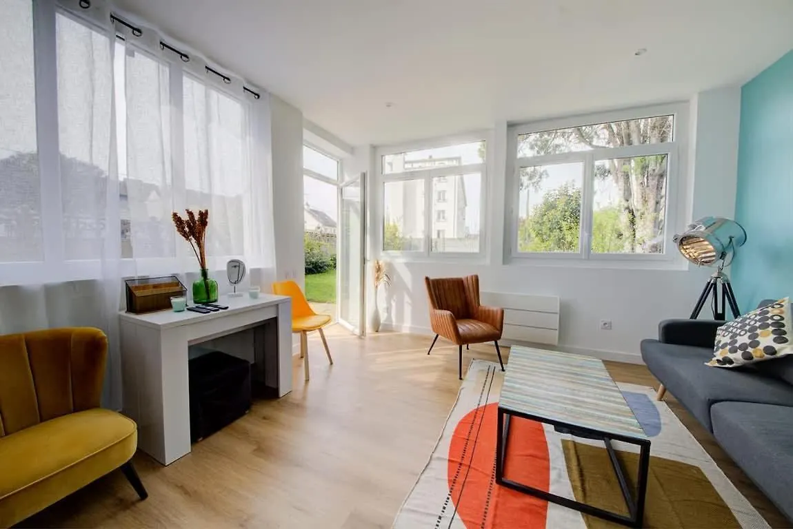 Appartamento Le Green, Appartement Renove, 4 Chambres Et Jardin Saint-Jacques-de-la-Lande